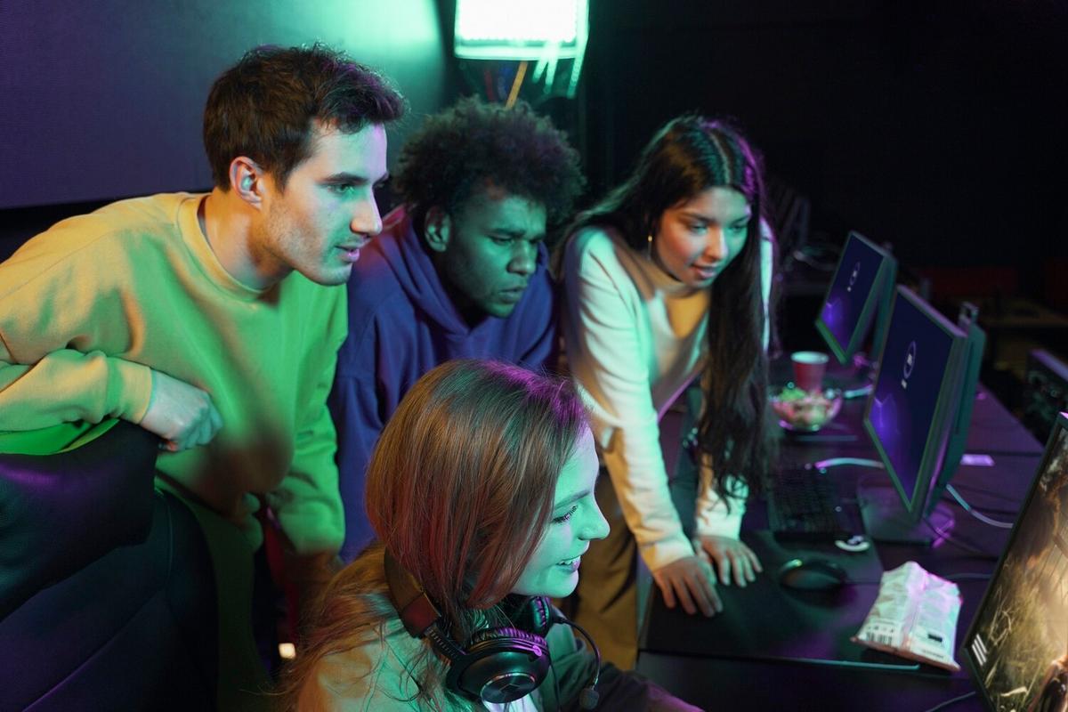 Esports: Bridging the Gap Between Gaming and Physical Sports